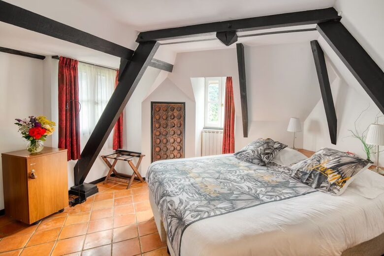 Timeless Elegance in the French Countryside - La Fouillade, France