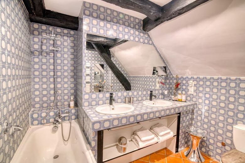 Timeless Elegance in the French Countryside - La Fouillade, France