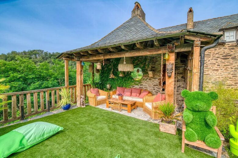 Timeless Elegance in the French Countryside - La Fouillade, France