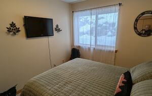 Modern Edwards Retreat on the Eagle River - Edwards, Colorado