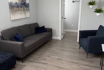 Cheerful Getaway In Historic Port Hope - Port Hope, Canada