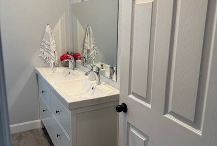 Cheerful Getaway In Historic Port Hope - Port Hope, Canada