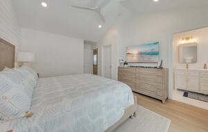 Modern 5-Bed Retreat Steps from Beach & Boardwalk - North Wildwood, New Jersey