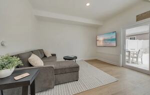 Modern 5-Bed Retreat Steps from Beach & Boardwalk - North Wildwood, New Jersey