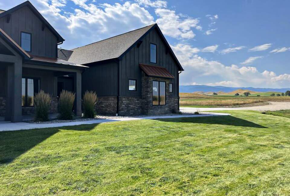 Santa Fe Spirit with Wyoming Views - Buffalo, Wyoming