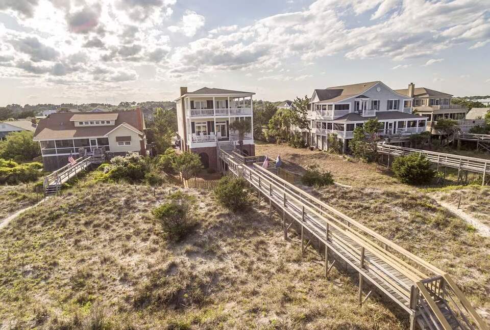 Creek and Coast Retreat with Breathtaking Views - Pawleys Island, South Carolina