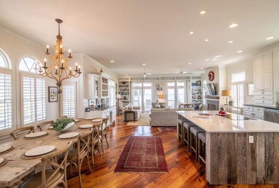 Creek and Coast Retreat with Breathtaking Views - Pawleys Island, South Carolina