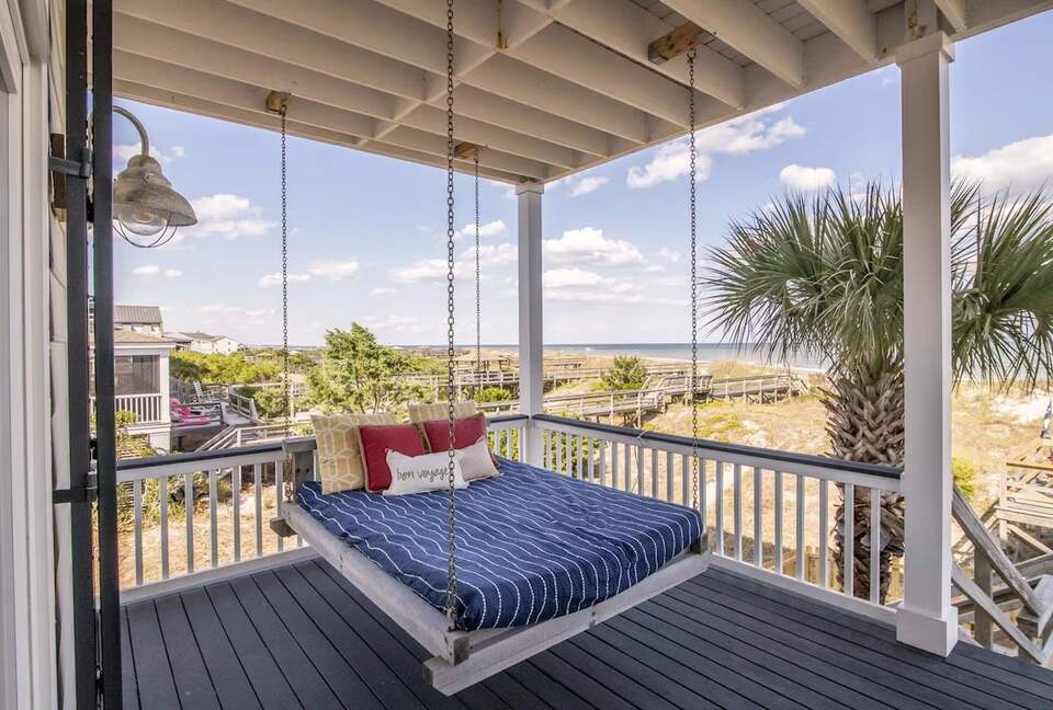 Creek and Coast Retreat with Breathtaking Views - Pawleys Island, South Carolina