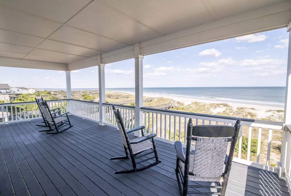 Creek and Coast Retreat with Breathtaking Views - Pawleys Island, South Carolina