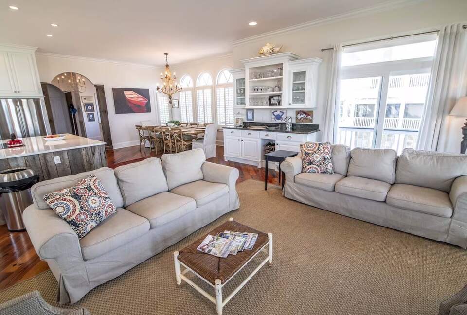 Creek and Coast Retreat with Breathtaking Views - Pawleys Island, South Carolina