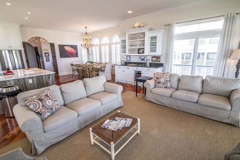 Creek and Coast Retreat with Breathtaking Views - Pawleys Island, South Carolina