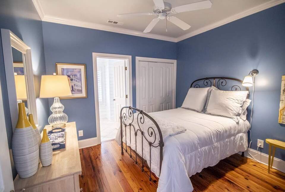 Creek and Coast Retreat with Breathtaking Views - Pawleys Island, South Carolina