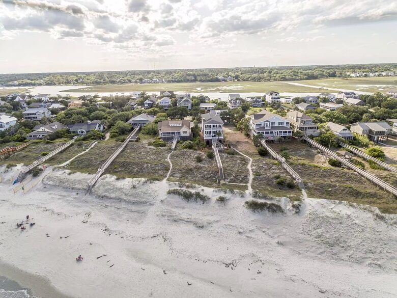 Creek and Coast Retreat with Breathtaking Views - Pawleys Island, South Carolina