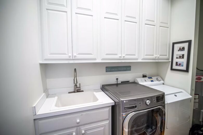 Creek and Coast Retreat with Breathtaking Views - Pawleys Island, South Carolina