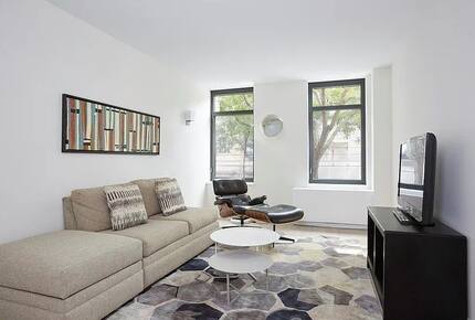 Elegant Upper West Side Apartment with Parkside Views - New York City, New York