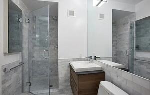 Elegant Upper West Side Apartment with Parkside Views - New York City, New York