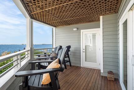 Outer Banks Condo with Panoramic Views - Manteo, North Carolina