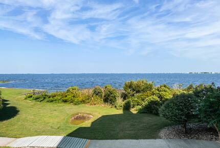 Outer Banks Condo with Panoramic Views - Manteo, North Carolina