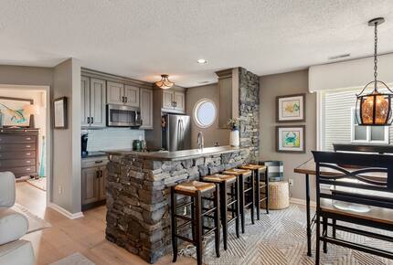 Outer Banks Condo with Panoramic Views - Manteo, North Carolina