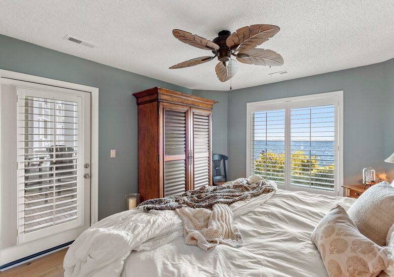 Outer Banks Condo with Panoramic Views - Manteo, North Carolina