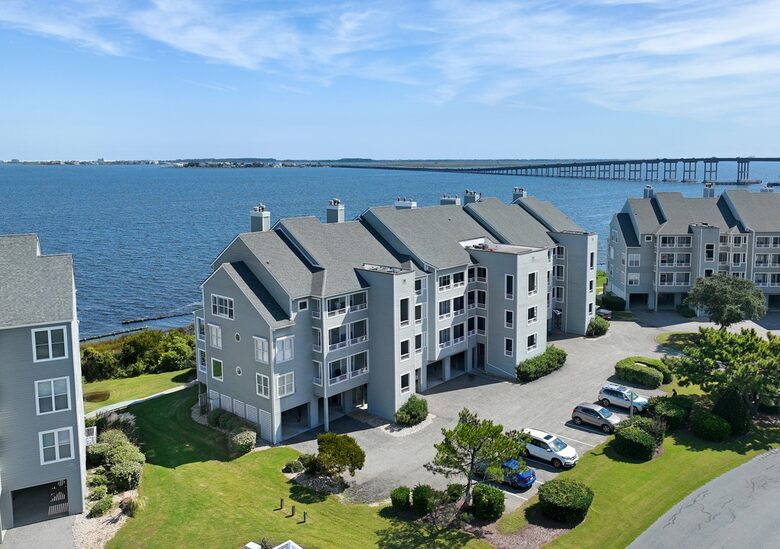 Outer Banks Condo with Panoramic Views - Manteo, North Carolina