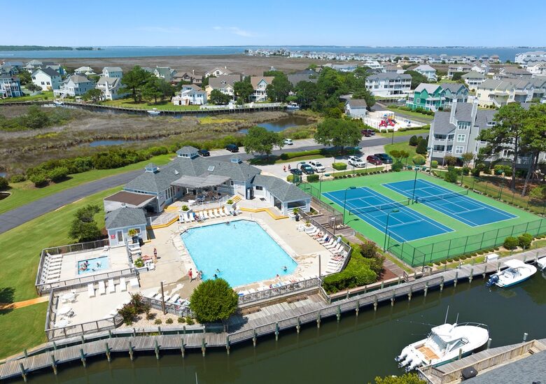 Outer Banks Condo with Panoramic Views - Manteo, North Carolina