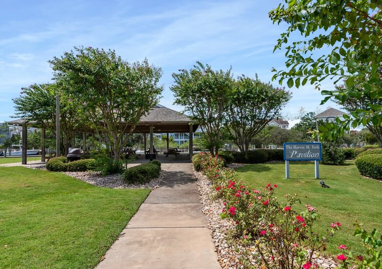 Outer Banks Condo with Panoramic Views - Manteo, North Carolina