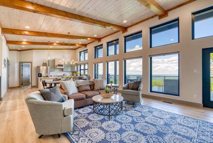 Panoramic Smoky Mountain Escape - Sevierville, Tennessee