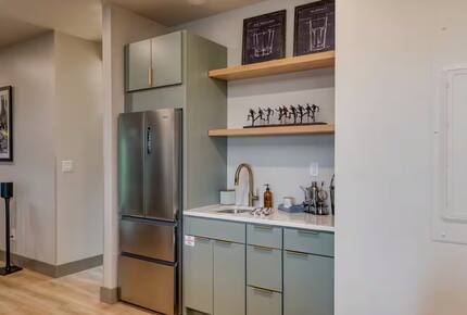 Panoramic Smoky Mountain Escape - Sevierville, Tennessee