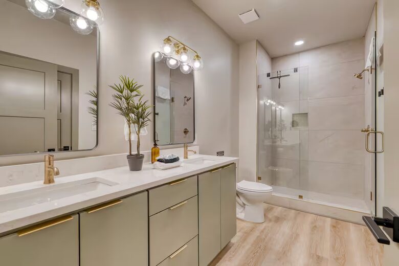 Panoramic Smoky Mountain Escape - Sevierville, Tennessee