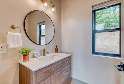 Panoramic Smoky Mountain Escape - Sevierville, Tennessee