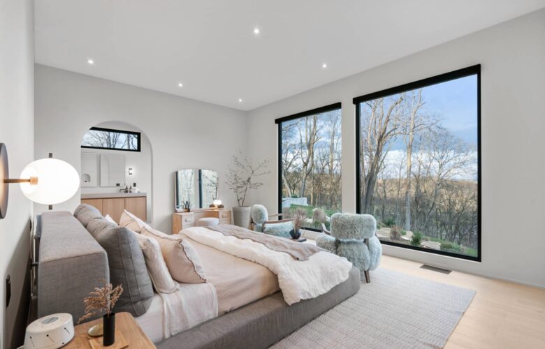 ABOVE - Nashville Hilltop Hideaway - Franklin, Tennessee