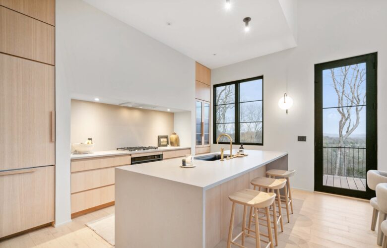 ABOVE - Nashville Hilltop Hideaway - Franklin, Tennessee