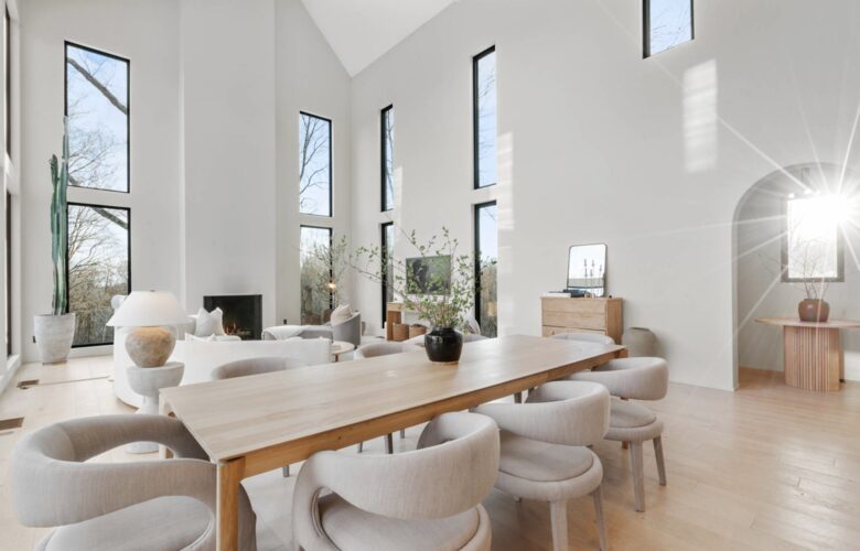 ABOVE - Nashville Hilltop Hideaway - Franklin, Tennessee