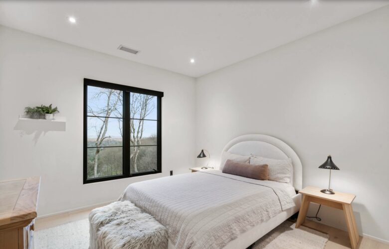 ABOVE - Nashville Hilltop Hideaway - Franklin, Tennessee