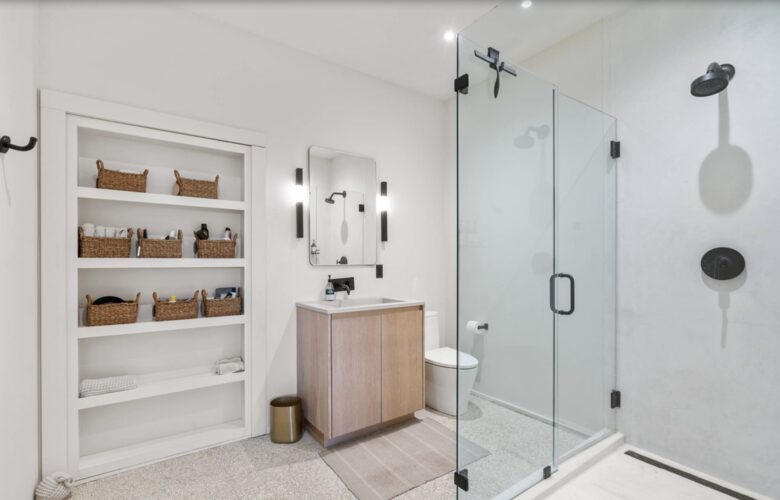 ABOVE - Nashville Hilltop Hideaway - Franklin, Tennessee