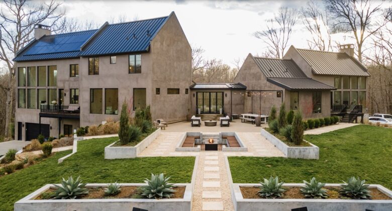 ABOVE - Nashville Hilltop Hideaway - Franklin, Tennessee