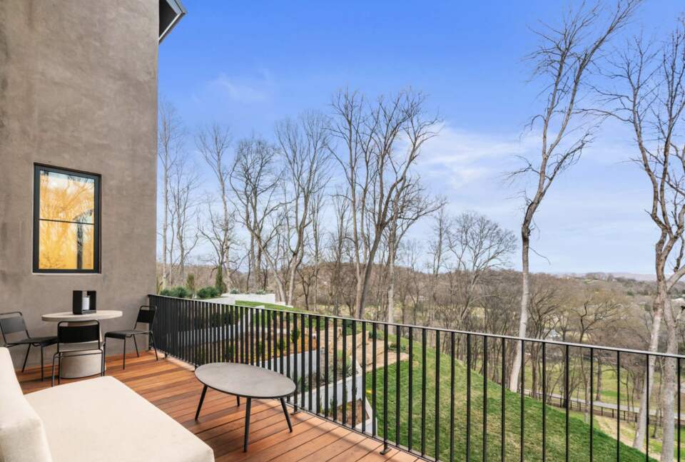 ABOVE - Nashville Hilltop Hideaway - Franklin, Tennessee