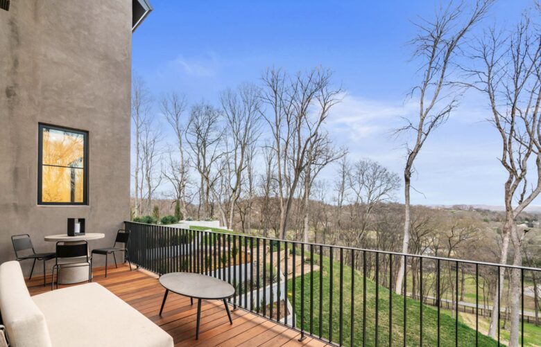 ABOVE - Nashville Hilltop Hideaway - Franklin, Tennessee