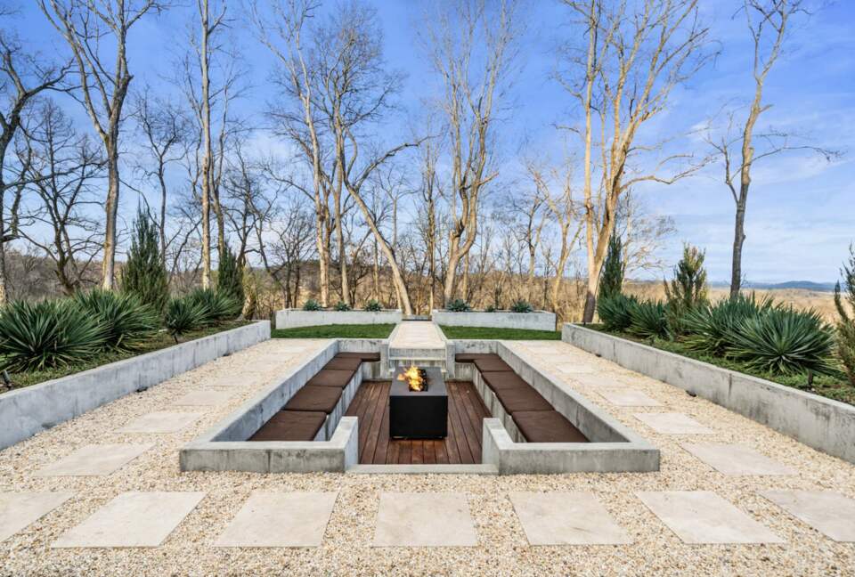 ABOVE - Nashville Hilltop Hideaway - Franklin, Tennessee