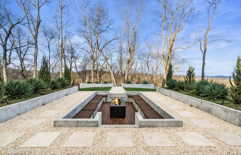 ABOVE - Nashville Hilltop Hideaway - Franklin, Tennessee