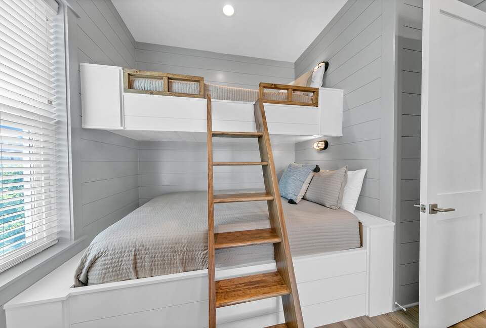 Luxury Beach Escape in Miramar - Miramar Beach, Florida