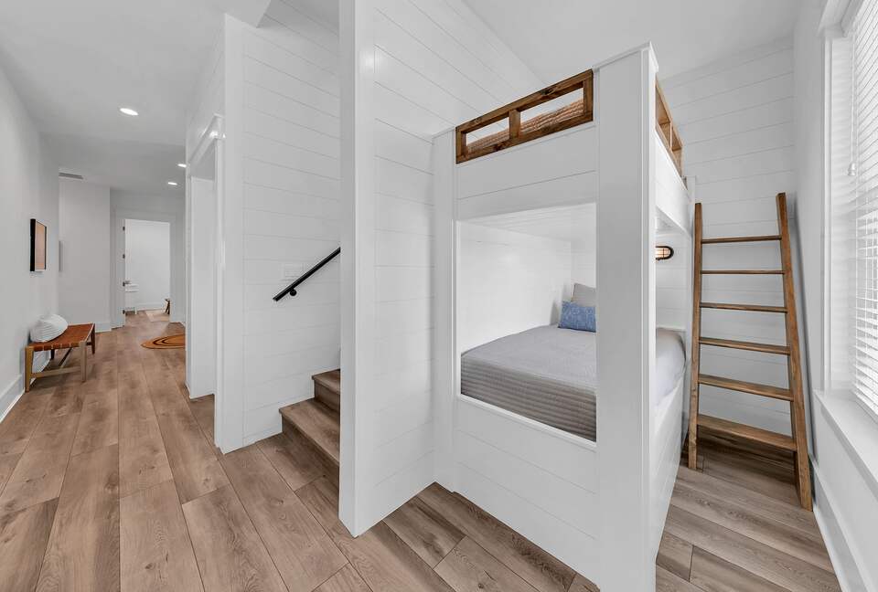 Luxury Beach Escape in Miramar - Miramar Beach, Florida