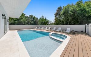 Luxury Beach Escape in Miramar - Miramar Beach, Florida