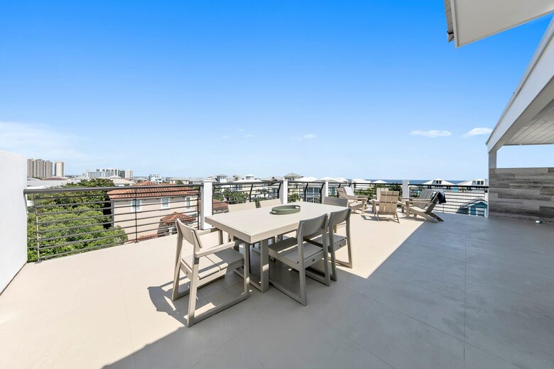 Luxury Beach Escape in Miramar - Miramar Beach, Florida