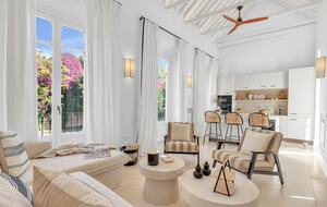 Stylish 3 Bedrooms by La Malagueta Beach - Málaga, Spain