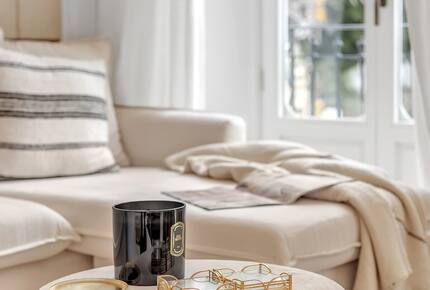 Stylish 3 Bedrooms by La Malagueta Beach - Málaga, Spain