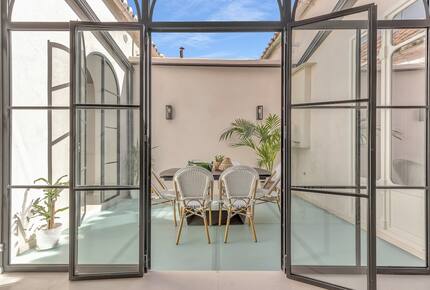 Stylish 3 Bedrooms by La Malagueta Beach - Málaga, Spain