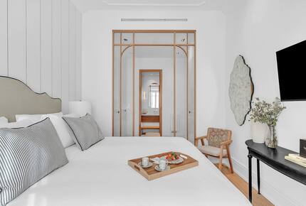 Stylish 3 Bedrooms by La Malagueta Beach - Málaga, Spain