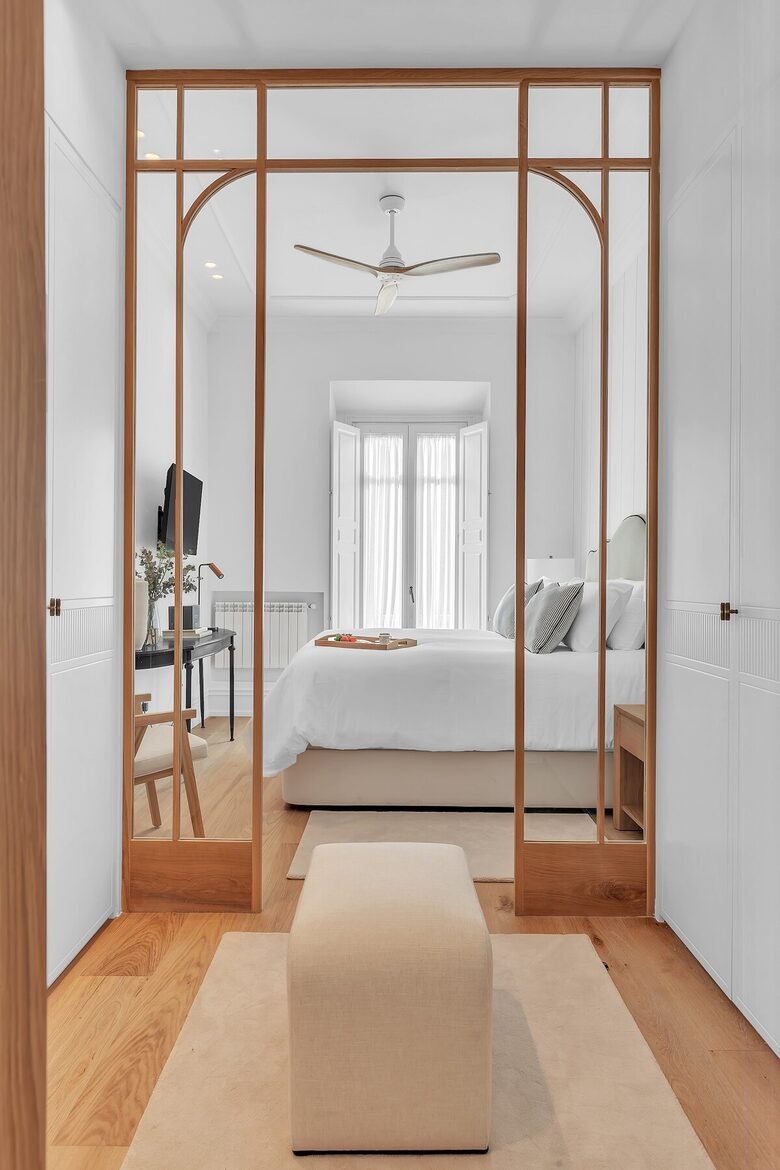 Stylish 3 Bedrooms by La Malagueta Beach - Málaga, Spain